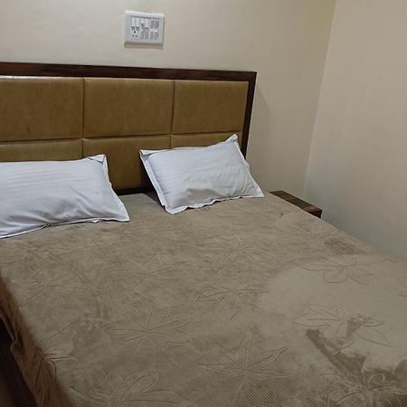 Divine Residency Otel Navi Mumbai Dış mekan fotoğraf